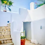 Votsalo - Semi Based With Indoor Garden - Part Of White Dunes Luxury Boutique 4*